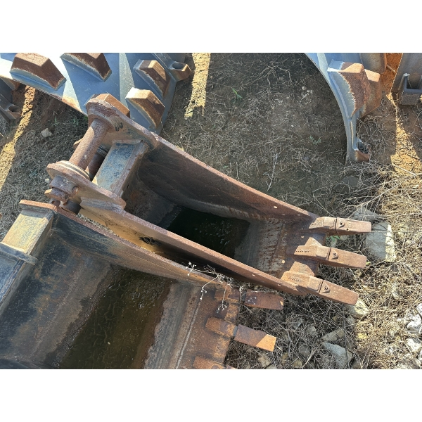 TAG 12" BUCKET