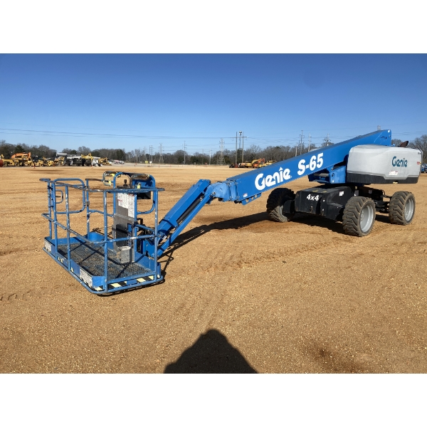 2017 GENIE S-65 Manlift