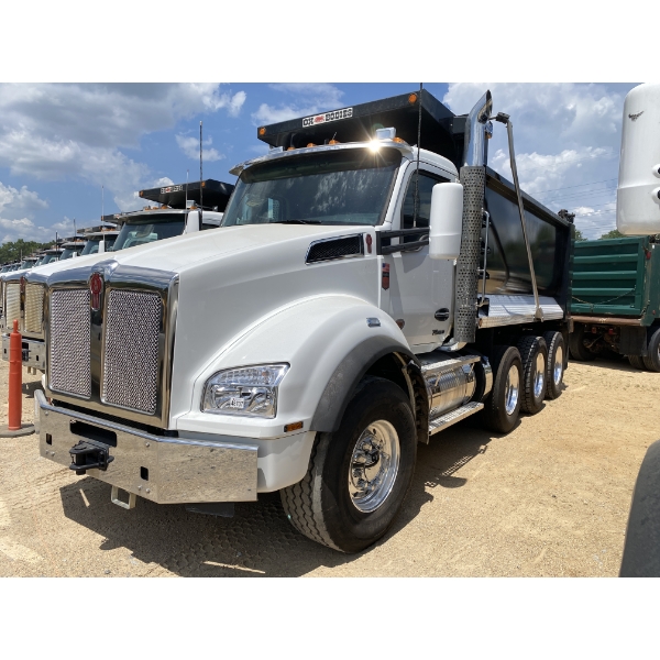 2025 KENWORTH T880 Dump Truck