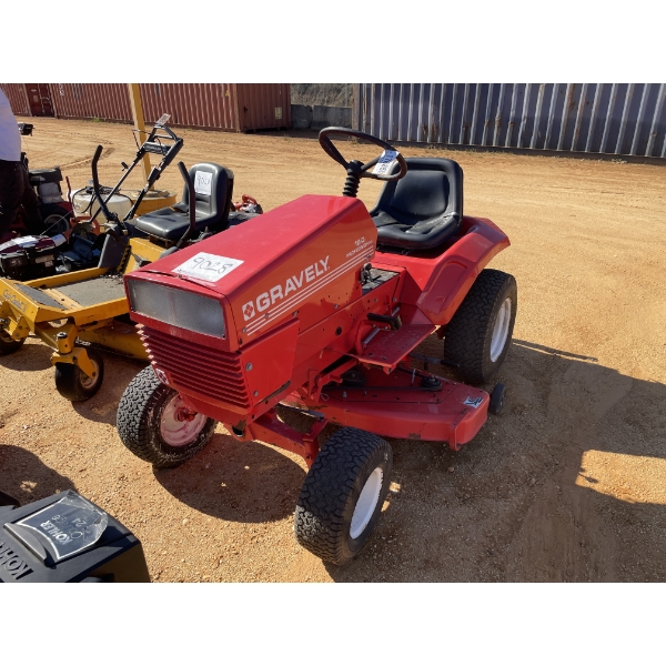 GRAVLEY 16G PRO, 60" mower deck