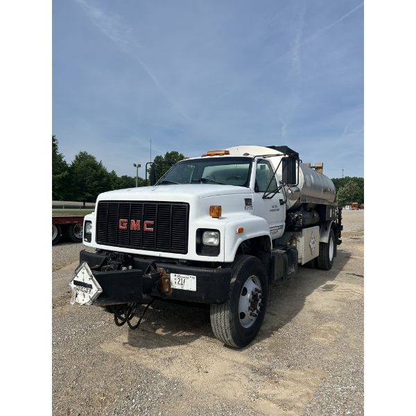 2000 GMC C7500 Asphalt Distributor Truck