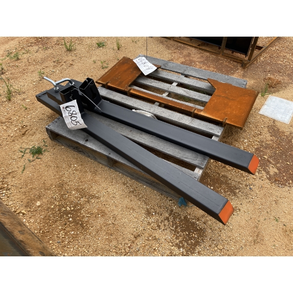 CLAMP ON BUCKET FORKS