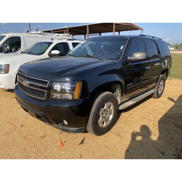 2010 CHEVROLET TAHOE LS SUV