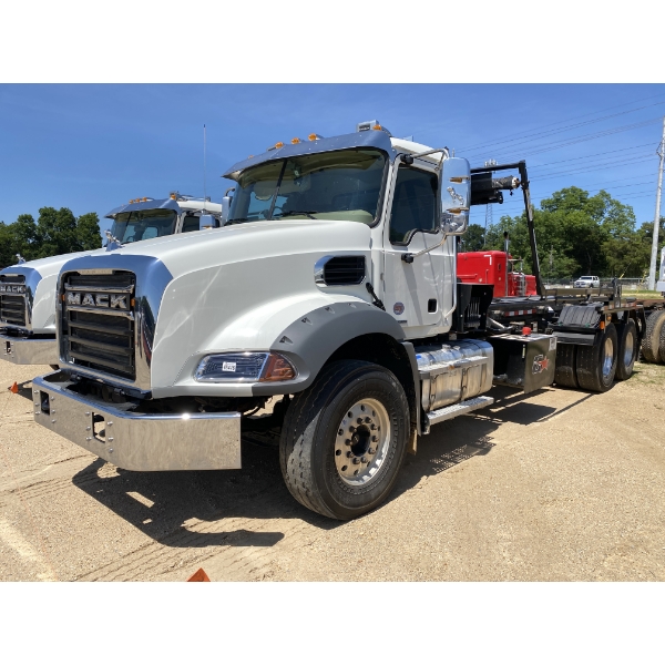 2026 MACK GR64B Roll Off Truck