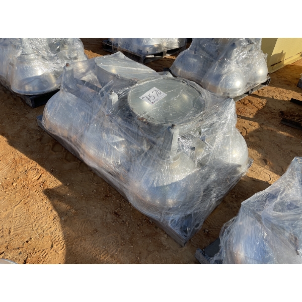 WAREHOUSE LIGHT FIXTURES