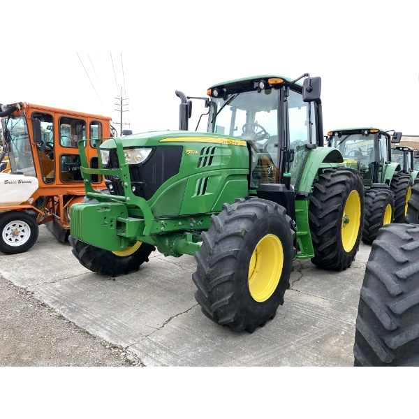 2019 JOHN DEERE 6155M Farm Tractor
