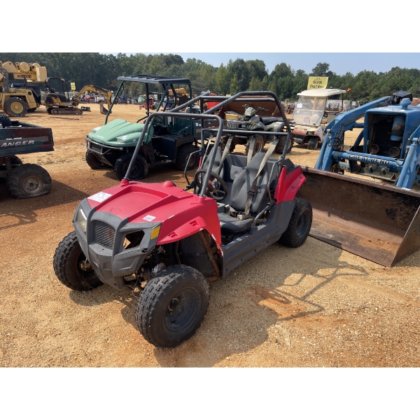 2015 CAZADOR 180 UTV