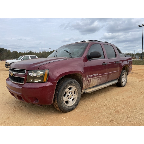 2007 CHEVROLET AVALANCHE LS Pickup Truck