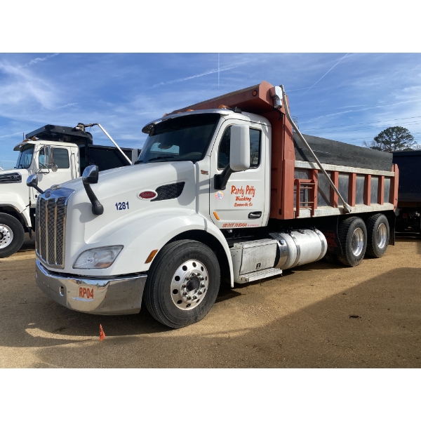 2016 PETERBILT 579 Dump Truck