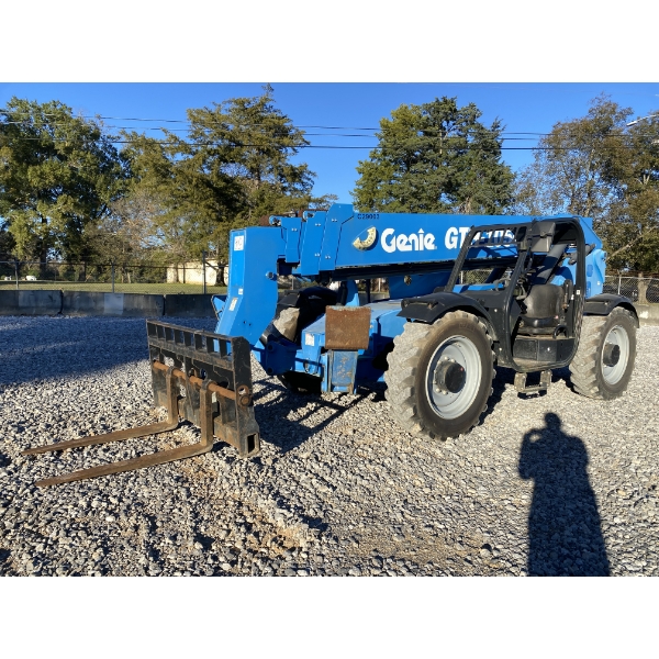 2018 GENIE GTH-1056 Forklift - Telehandler