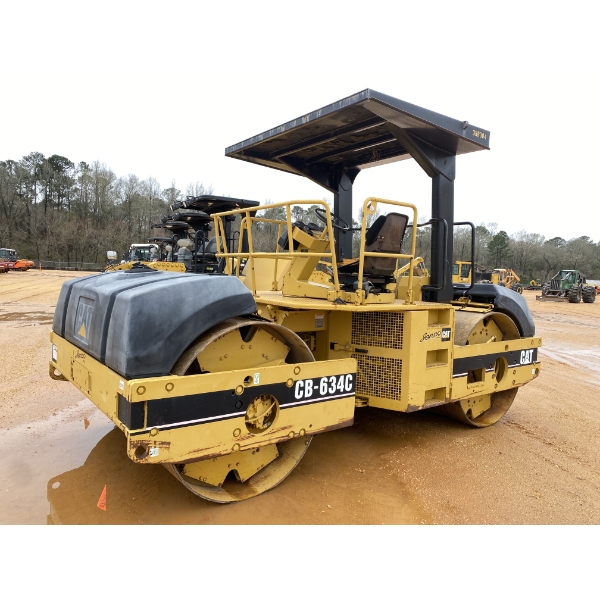 1998 CAT CB-634C Roller