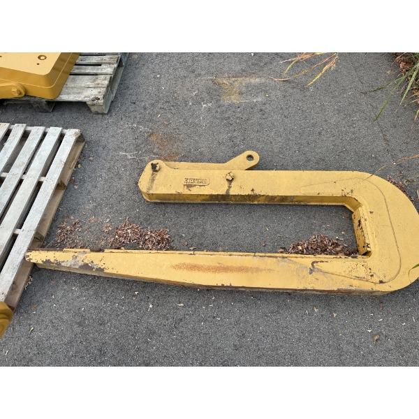 KENCO LEVELING PIPE HOOK