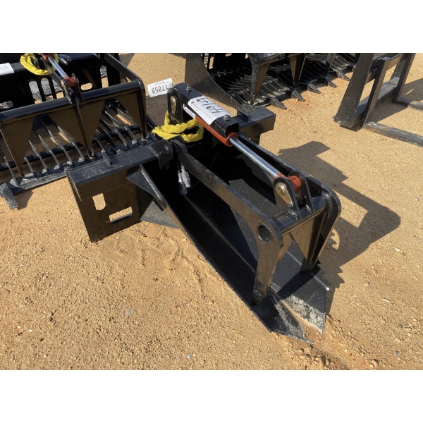 STUMP SPADE GRAPPLE
