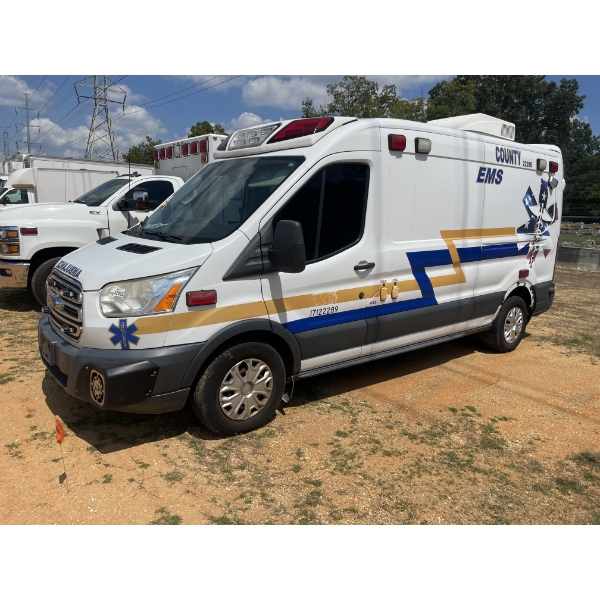 2017 FORD TRANSIT 250 AMBULANCE Emergency Vehicle
