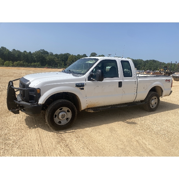 2008 FORD F250 XL Pickup Truck