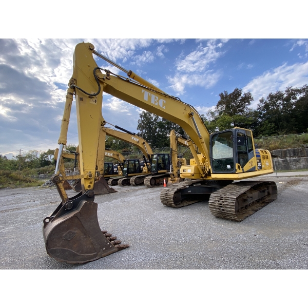 2016 KOMATSU PC210LC-11 Excavator