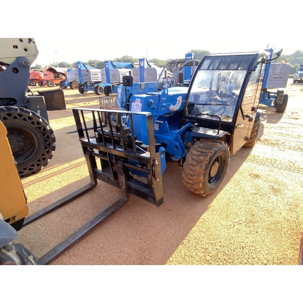 2024 GENIE GTH-5519 Forklift - Telehandler