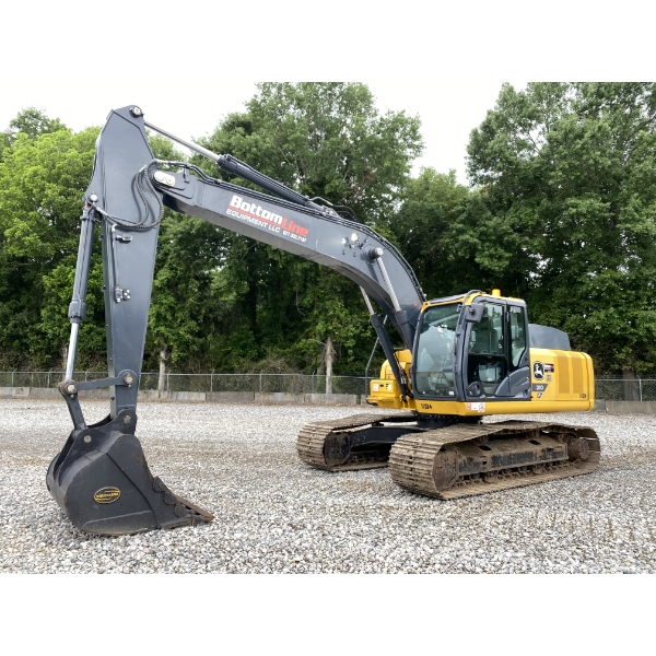 2023 JOHN DEERE 210P Excavator