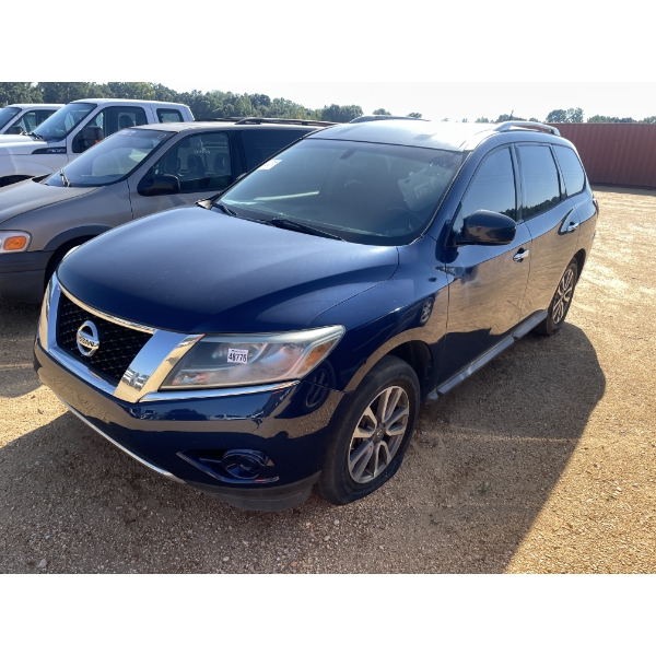 2014 NISSAN PATHFINDER SL SUV