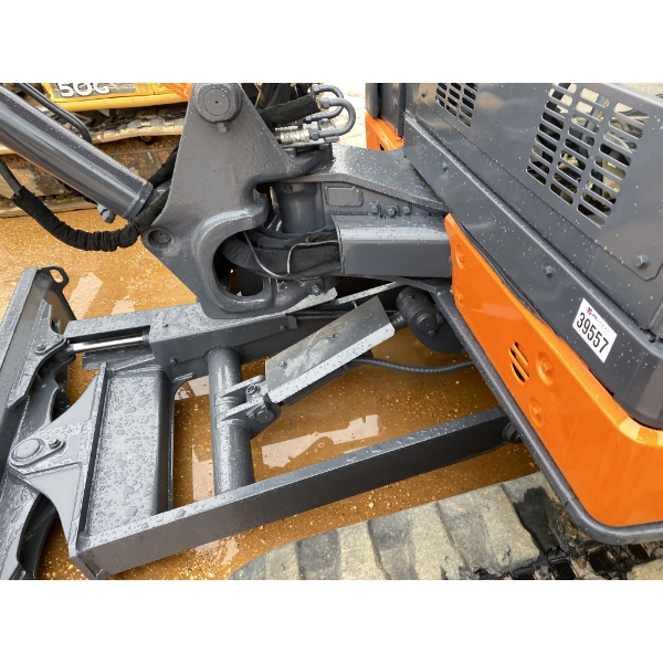 HITACHI ZX50U-5N Excavator - Mini - J.M. Wood Auction Company, Inc.