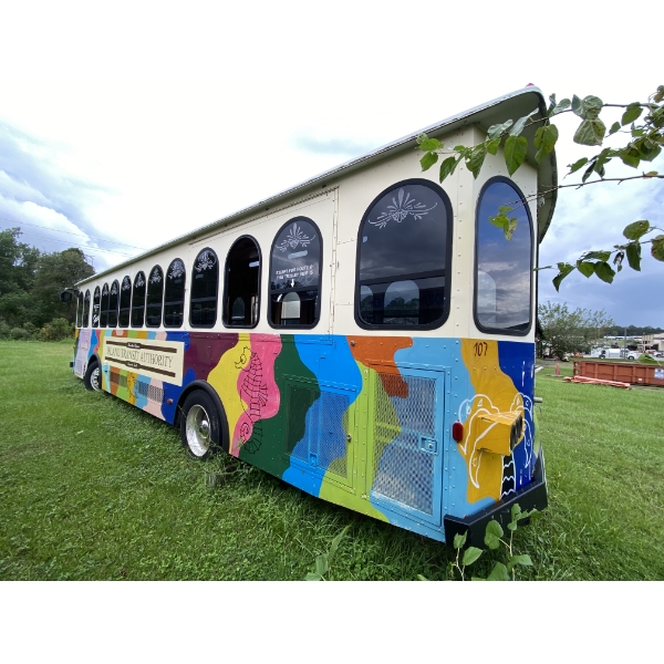 2002 FREIGHTLINER TRANSIT Bus