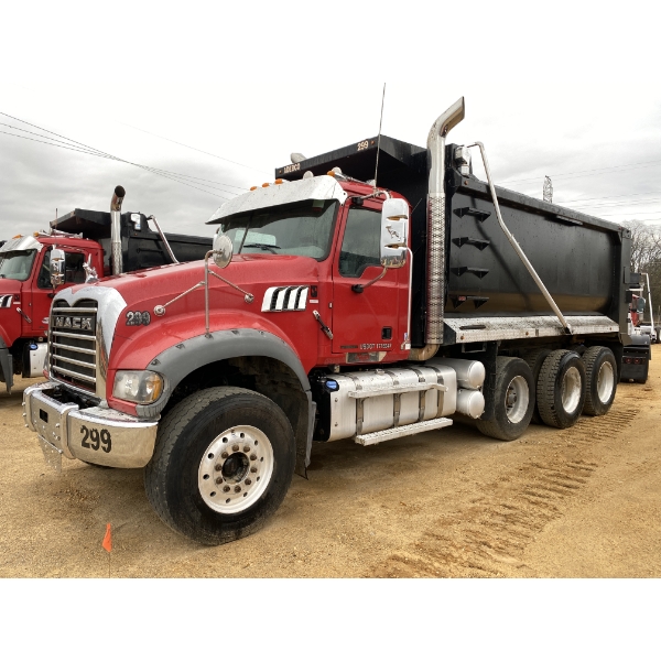 2020 MACK GR64F Dump Truck