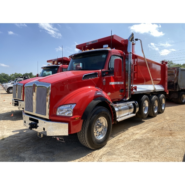 2025 KENWORTH T880 Dump Truck