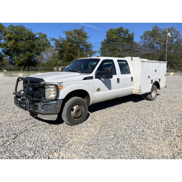 2011 FORD F350 XL Service / Mechanic Truck