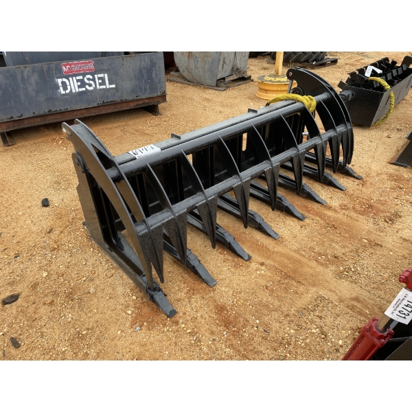 ROOT RAKE GRAPPLE, 84" W, fits skid steer loader