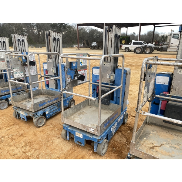 2014 GENIE GR-20 Aerial Work Platform