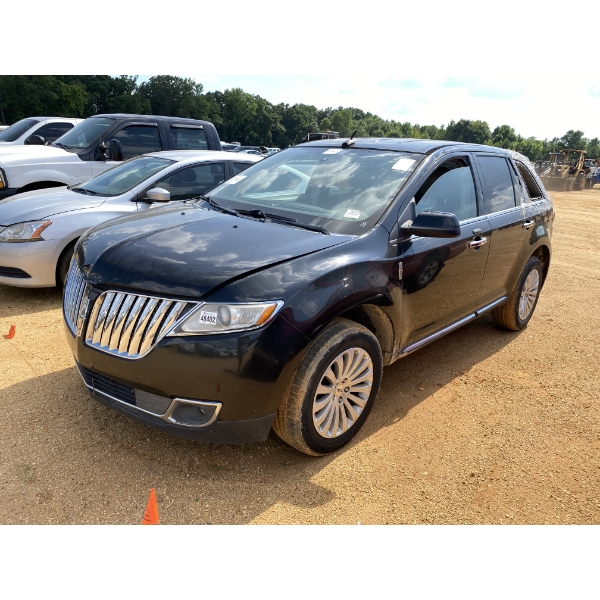 2013 LINCOLN MKX SUV