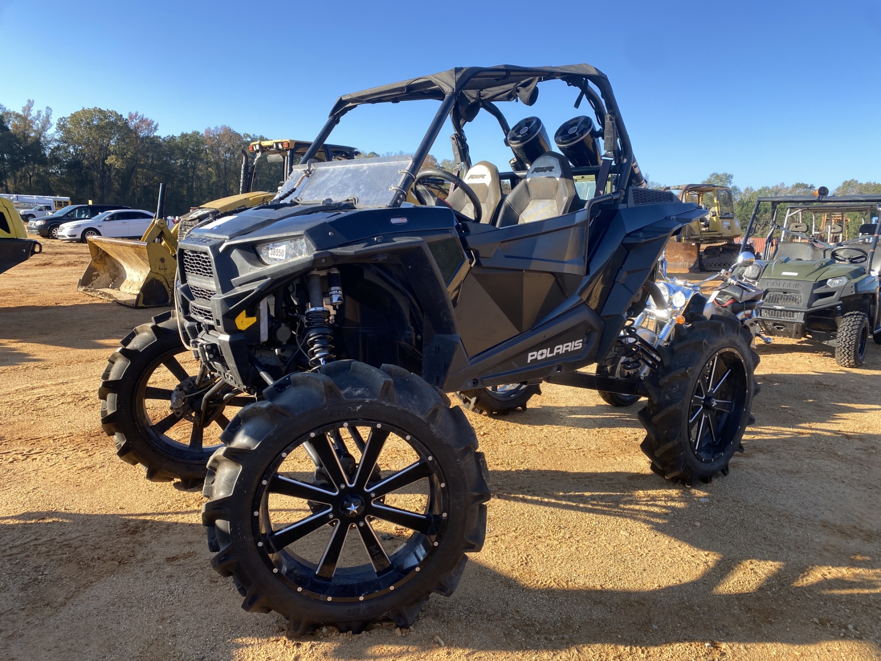 2014 POLARIS RAZOR 1000 UTV - J.M. Wood Auction Company, Inc.