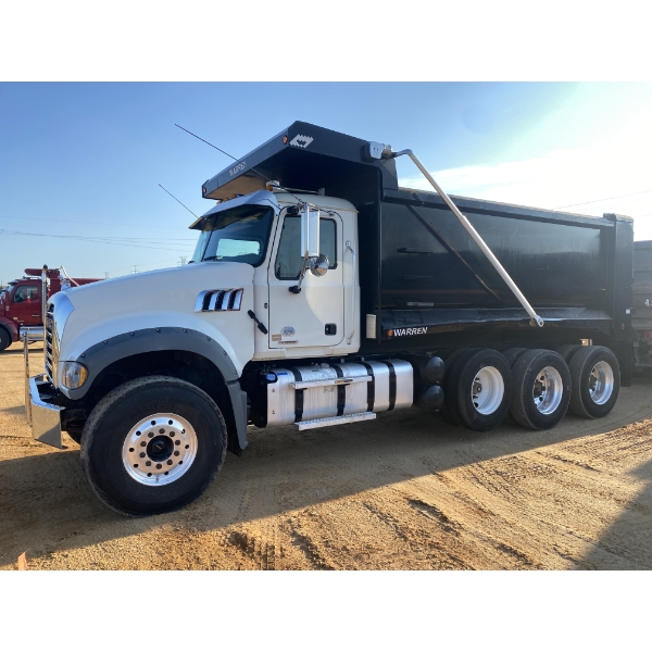 2019 MACK GR64F Dump Truck