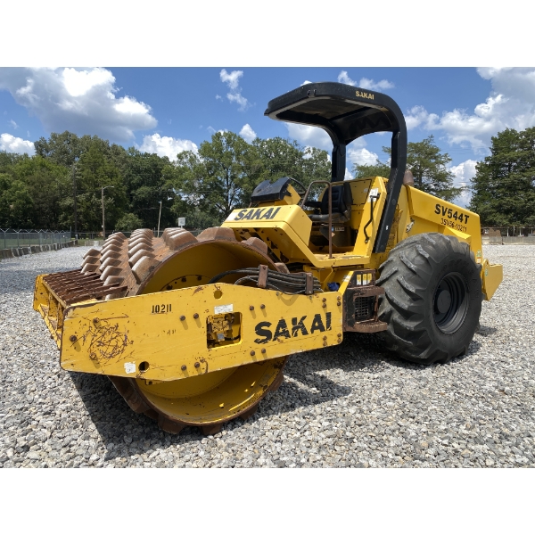 2019 SAKAI SV544T Roller