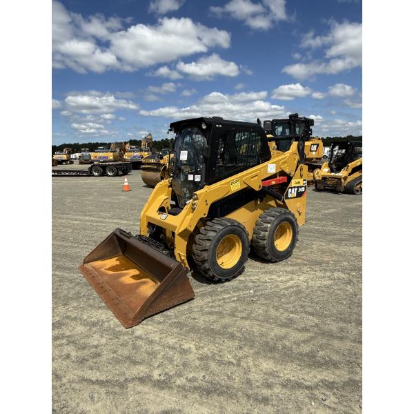 2017 CAT 242D Skid Steer Loader - Wheel
