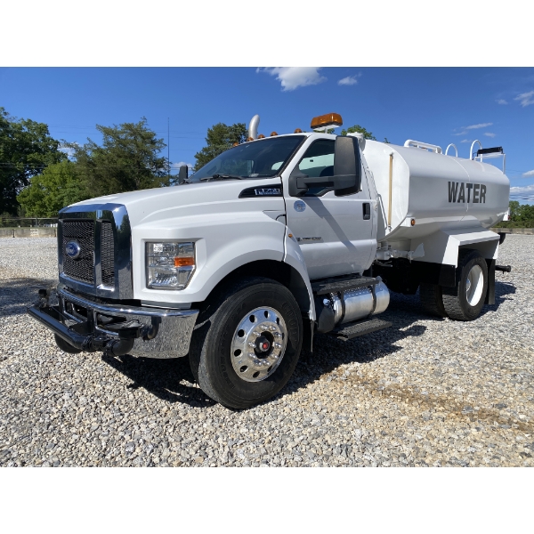 2018 FORD F750 Water Truck