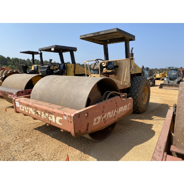 2004 DYNAPAC CA250D Roller