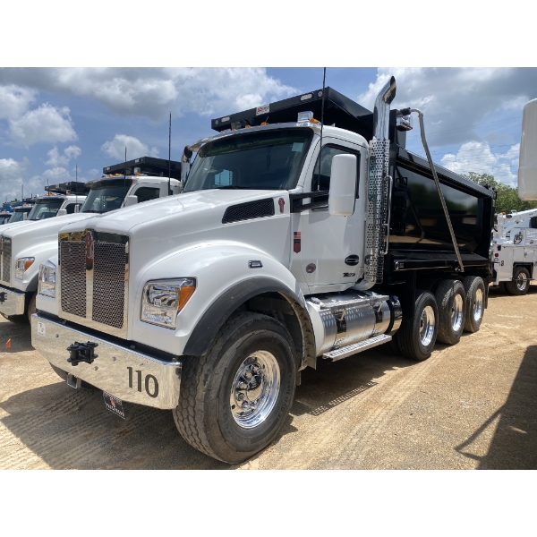 2025 KENWORTH T880S Dump Truck