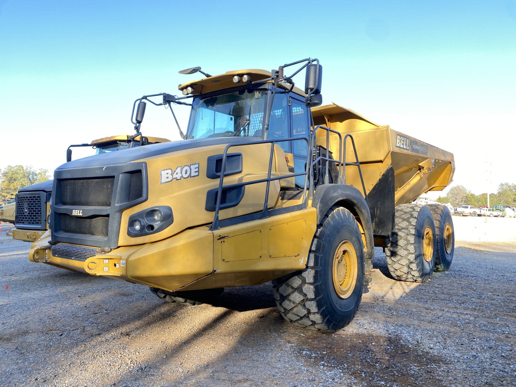 B40e Radiator 2018 BELL B40E Articulated Truck - J.M. Wood Auction Company, Inc.