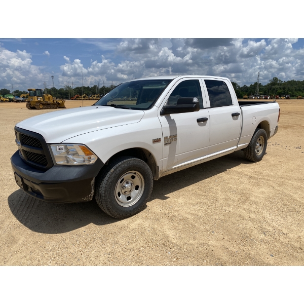 2019 RAM 1500 CLASSIC Pickup Truck