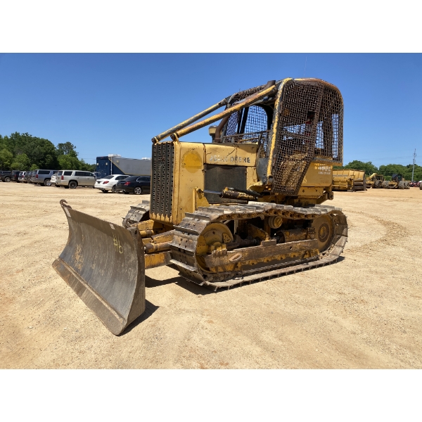 1987 JOHN DEERE 450E Dozer / Crawler Tractor