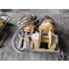 Image 2 : (3) WINCHES