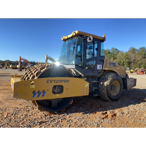 2019 XCMG CV123PDU Roller