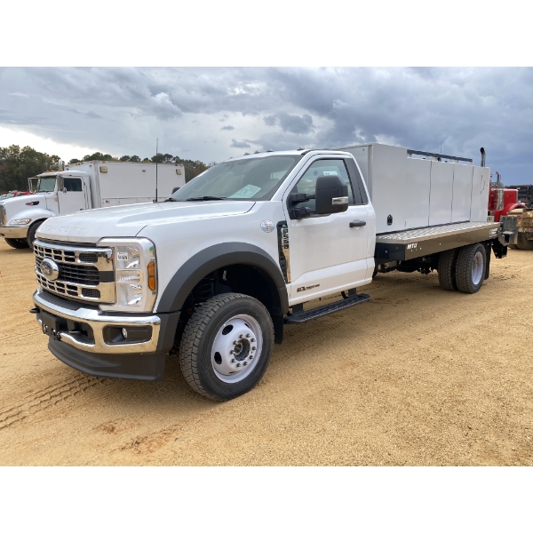 2024 FORD F550 XL Gas / Fuel Truck