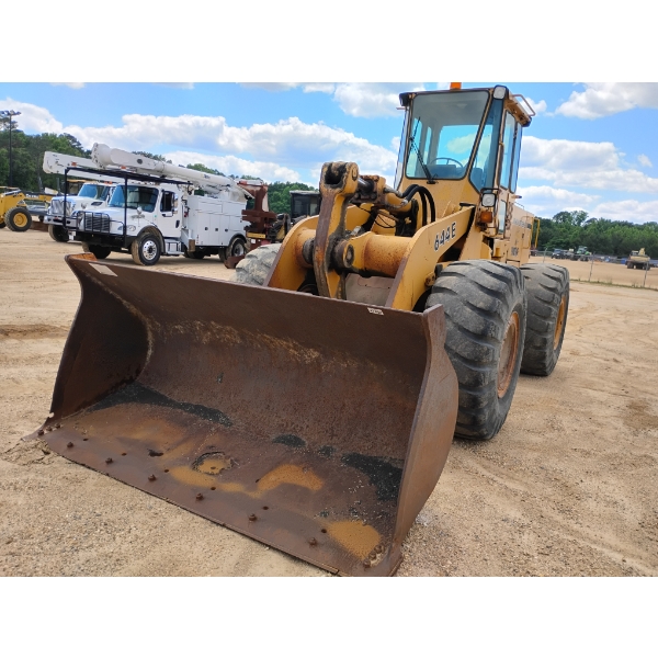 1990 JOHN DEERE 644E Wheel Loader