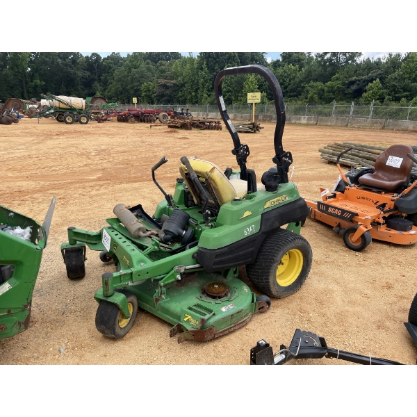 2009 JOHN DEERE 830 Lawn Mower