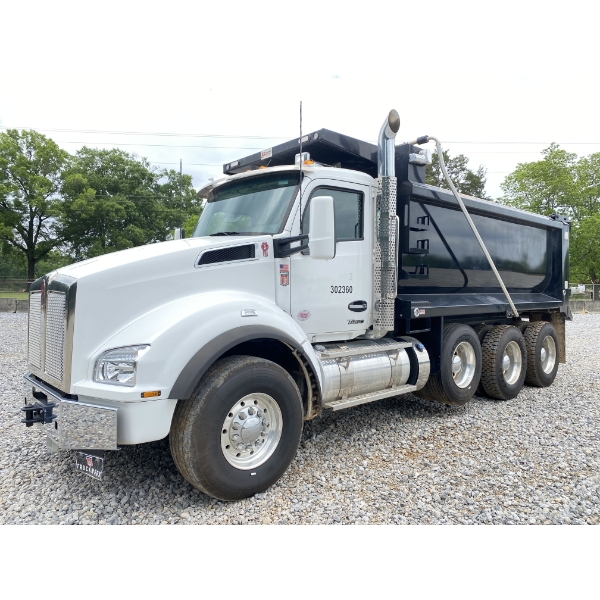 2025 KENWORTH T880 Dump Truck
