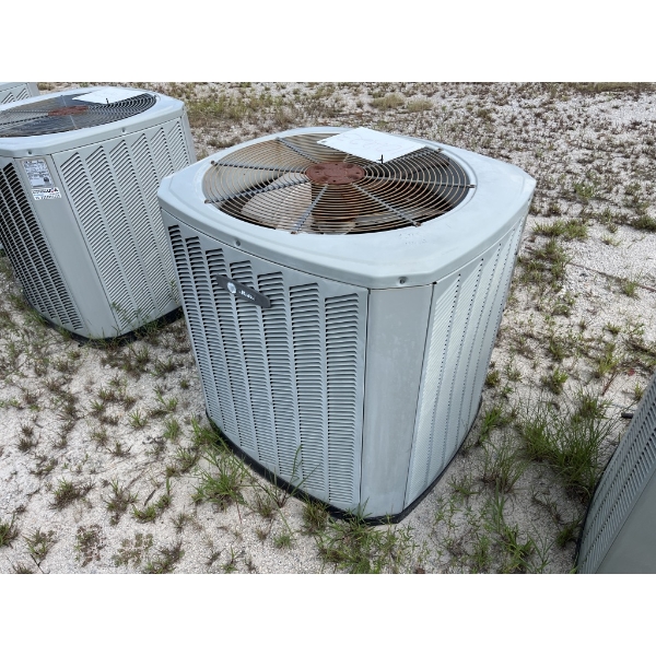 2010 TRANE XB 13 AIR CONDITIONER UNIT