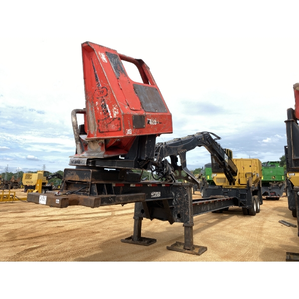 2014 CAT 559C Log Loader