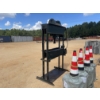 Image 3 : HYDRAULIC PRESS